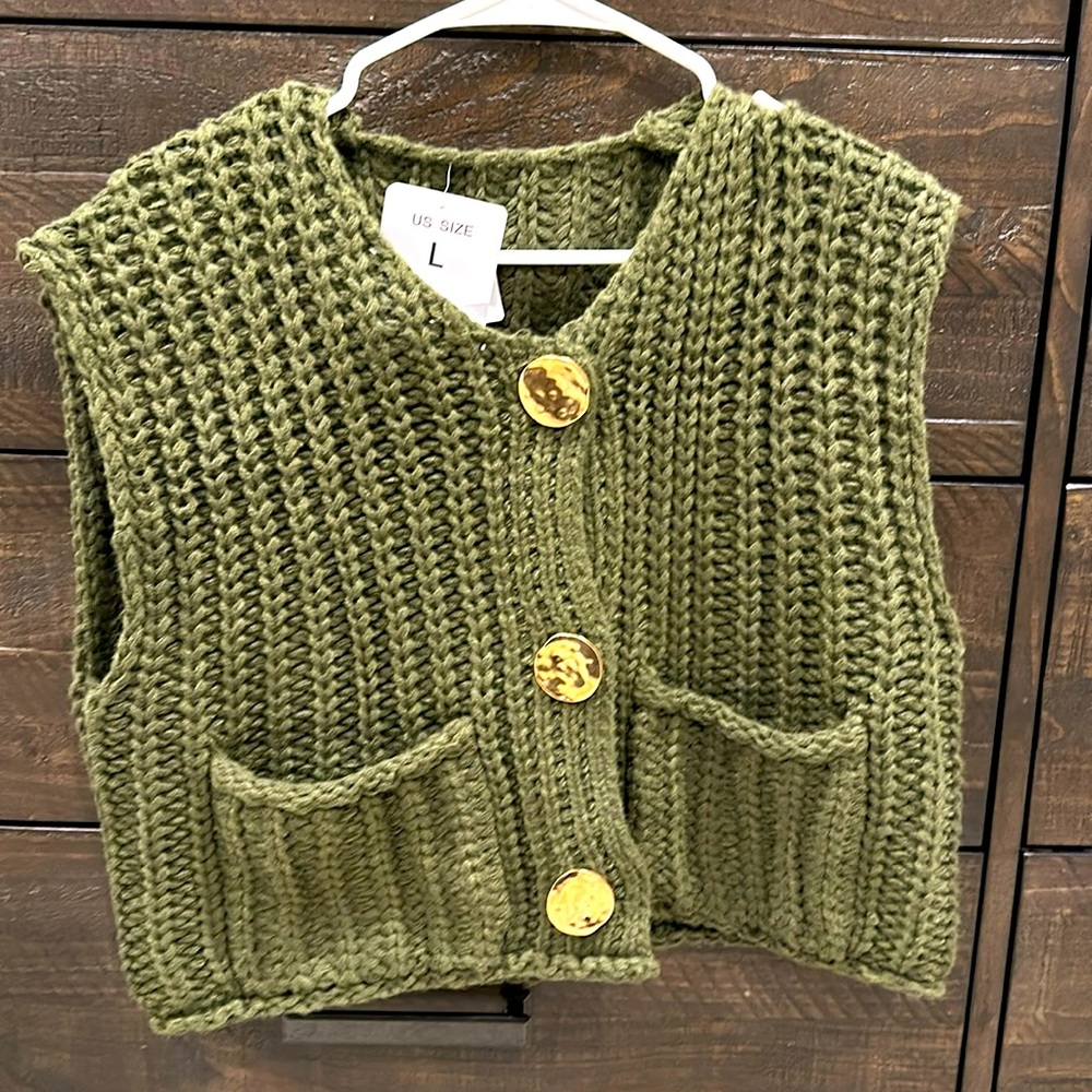 Amazon Green Hixiaohe Crochet Chunky Knit Button Down Cardigan Sweater Vest